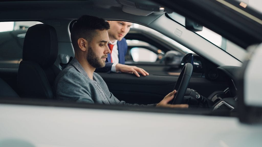 Car insurance cost comparison: researching before buying a car